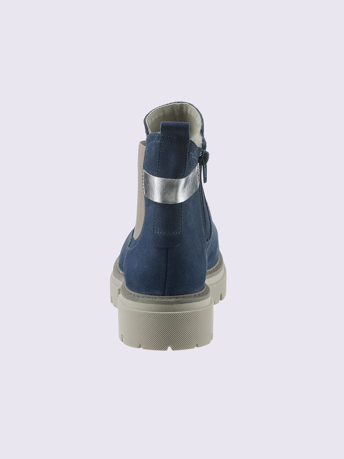 Bottines cuir velours de vache.