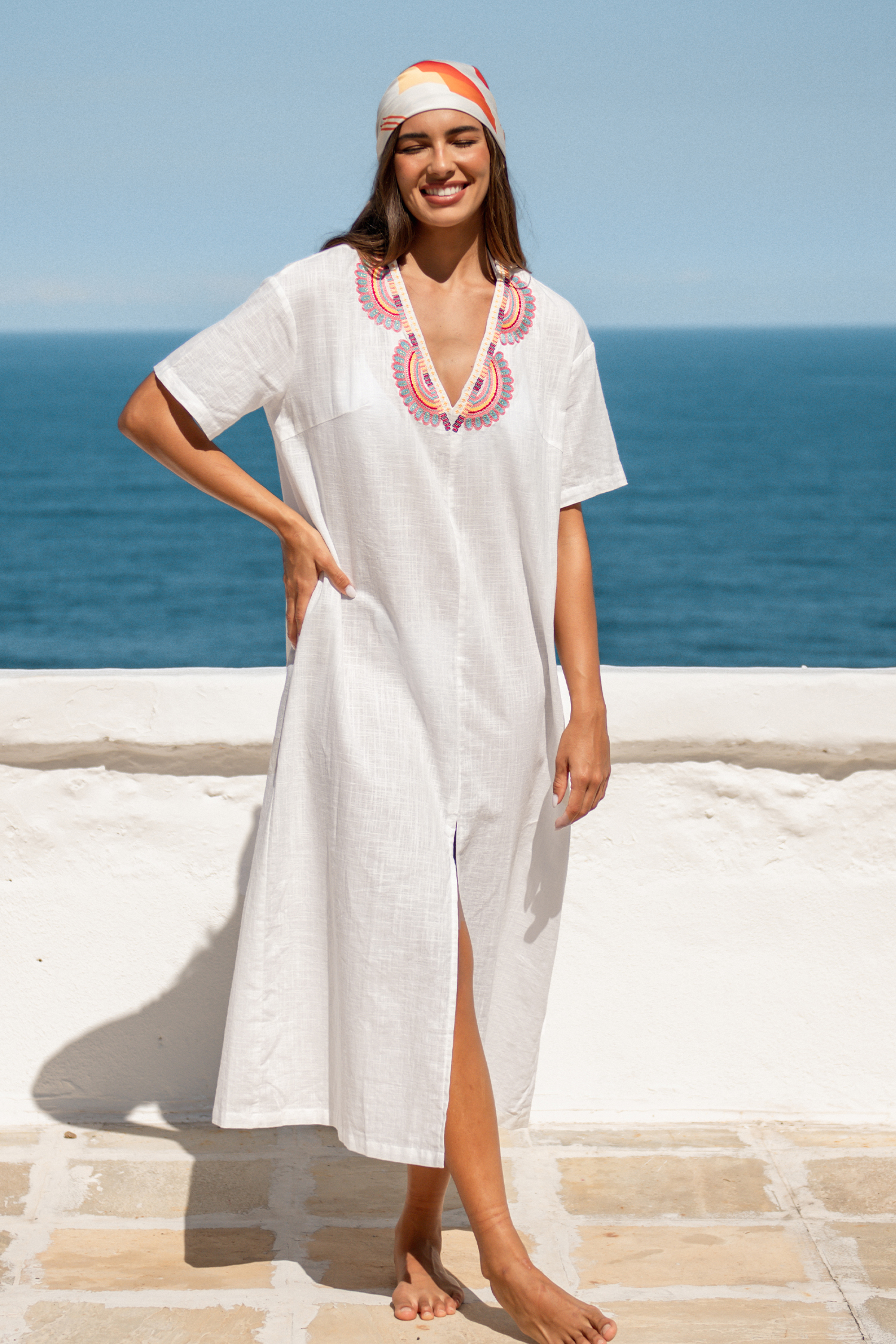 Robe cover up maxi en pur coton à col en V fendu