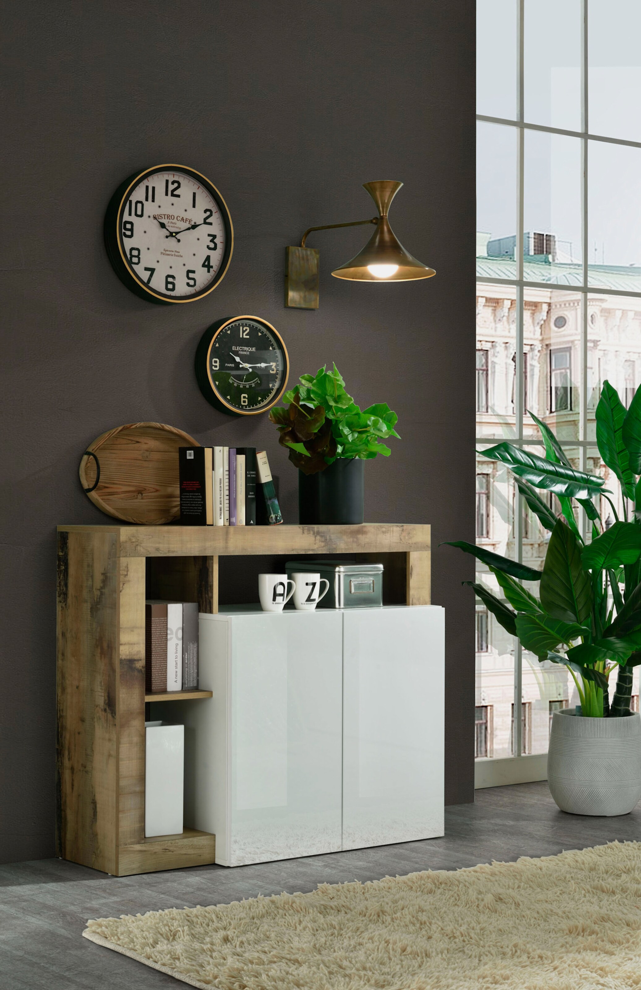 Sideboard