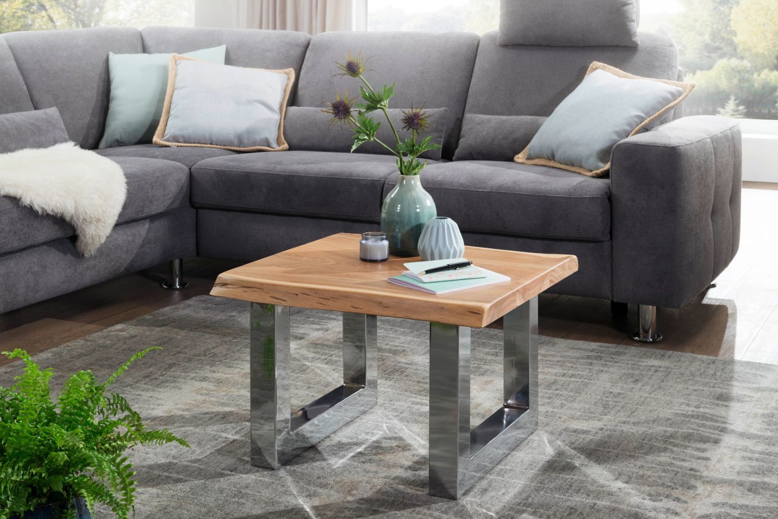 Couchtisch - Akazie massiv - 58 cm