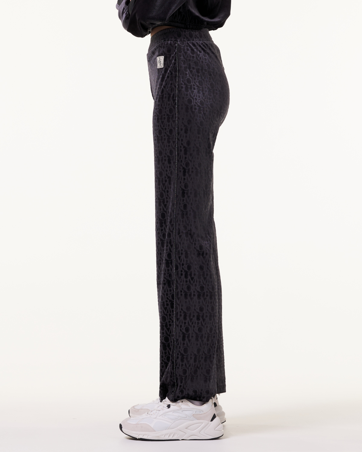 Bumpro Logomania Velour Pants Black