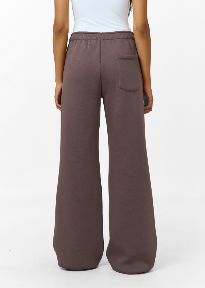 Studio base sweatpants choco bruin