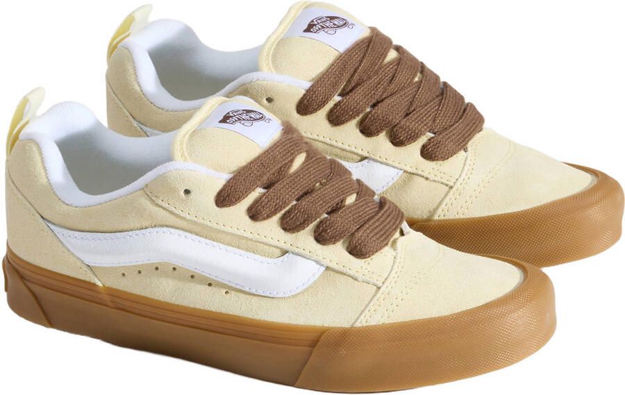 VANS KNU Skool suede sneakers lichtgeel wit