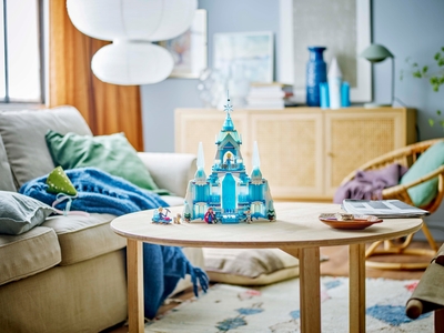 LEGO Elsa's ijspaleis (43244)