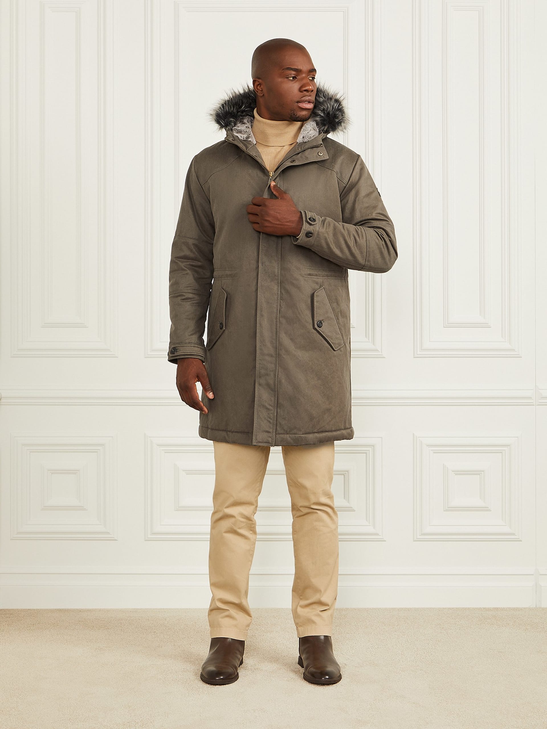 Parka com capuz