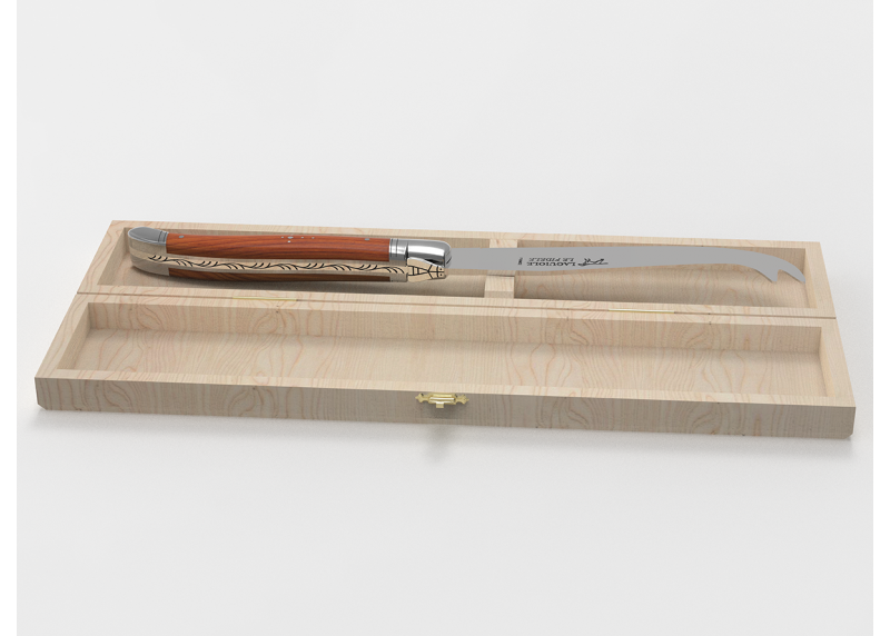 Couteau à fromage Laguiole avec un manche en bois d'If et mitres en acier inoxydable