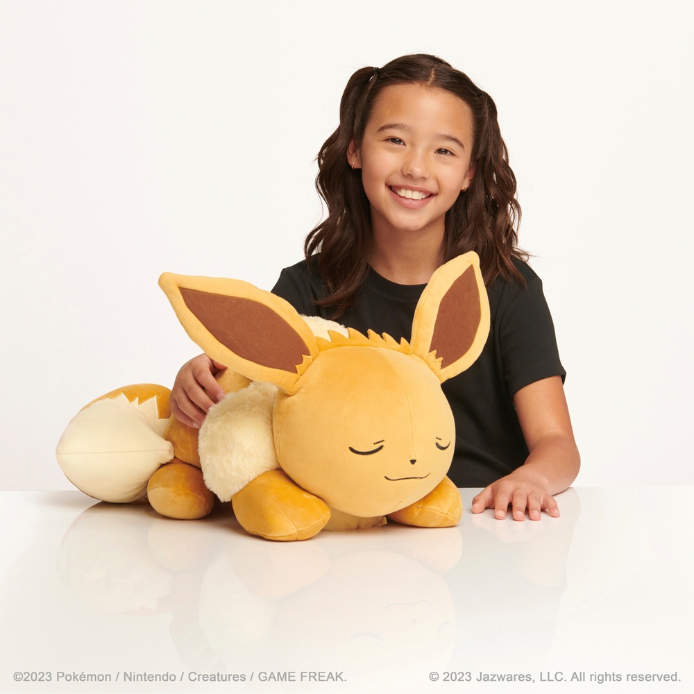 Pokémon 45cm Schlafendes Evoli Plüschtier