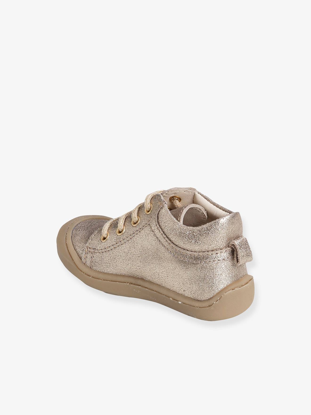Botinhas de couro leves para bebê menina, especialmente desenhadas para engatinhar, amarelo metálico médio