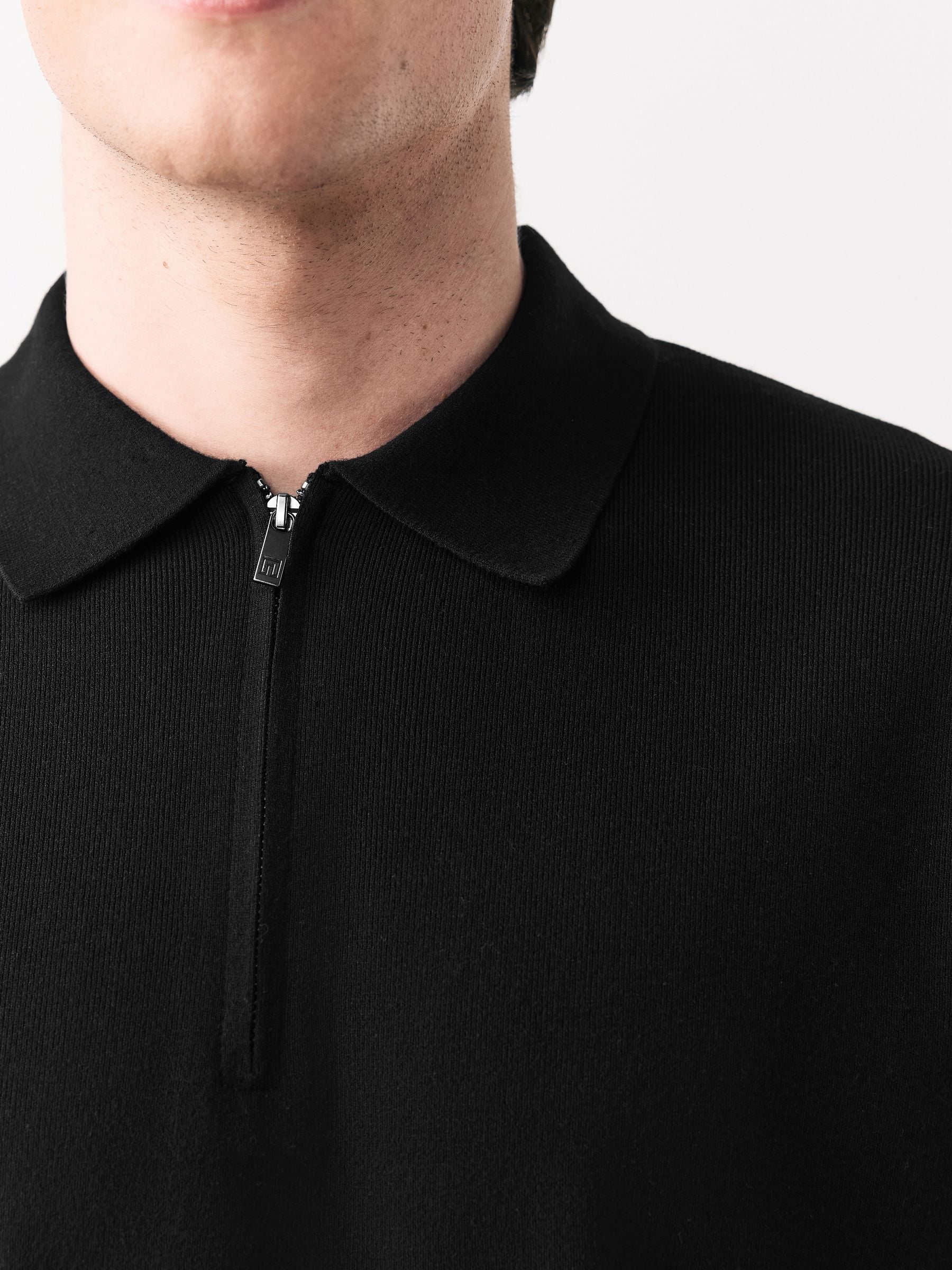 Zwart - Relaxed Fit Premium middelzwaar gebreid poloshirt met korte mouwen