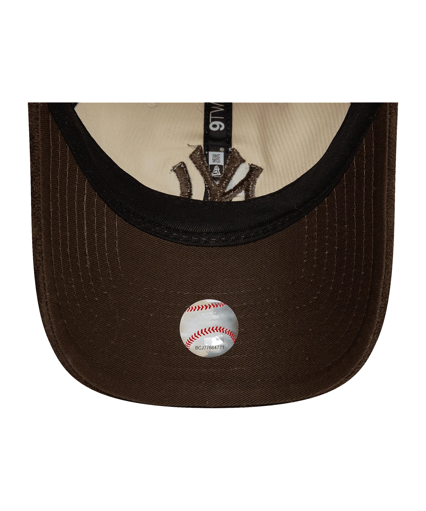 New Era New York Yankees 9Twenty Curved Cap Beige