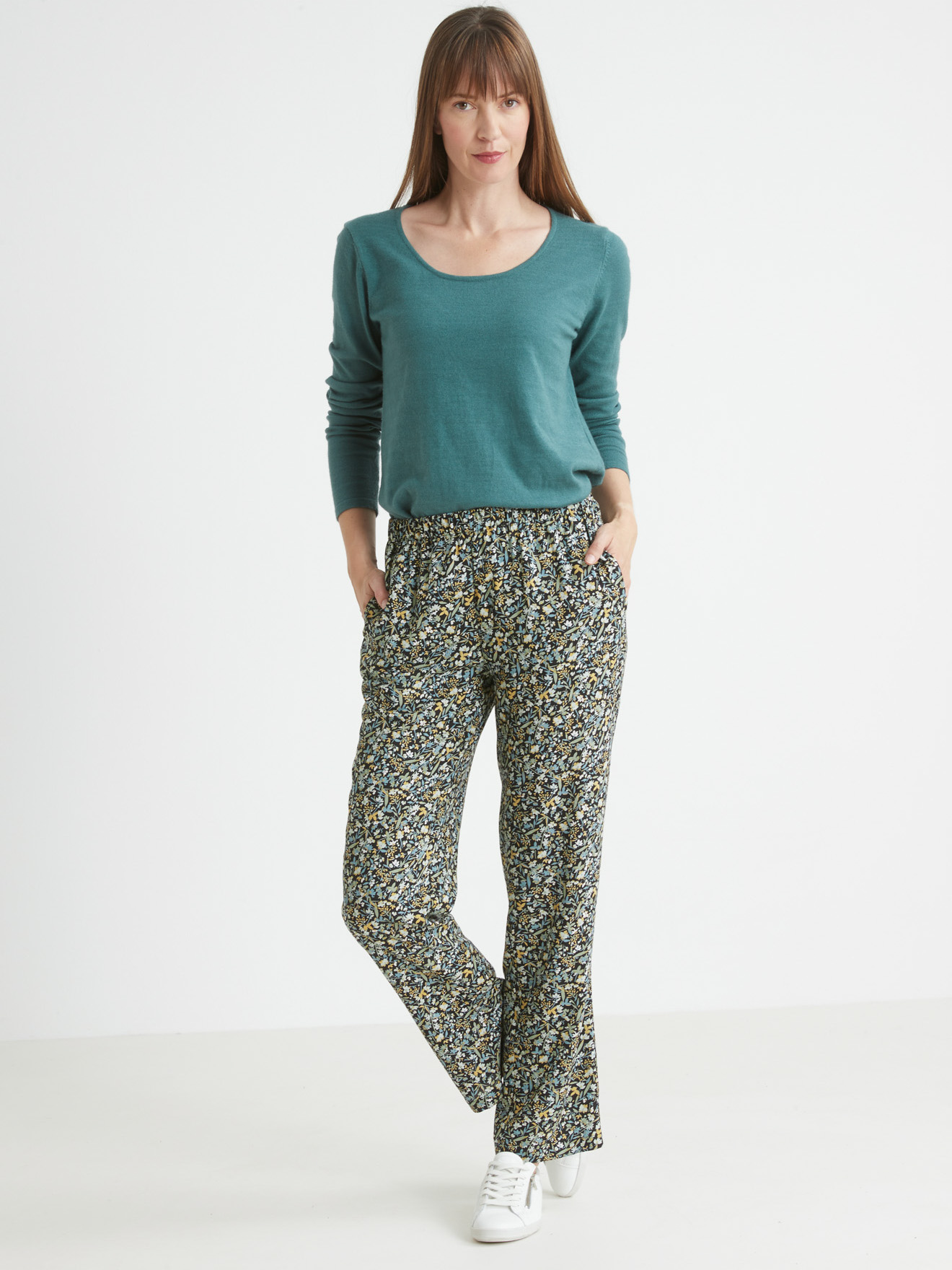Pantalon entièrement élastiqué