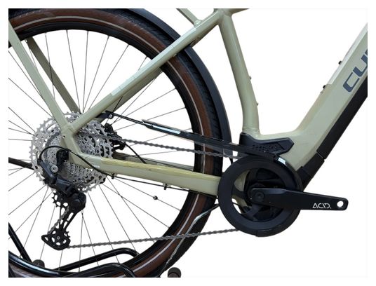 Produit reconditionné . Cube Kathmandu Hybrid Pro 625 Shimano 2022 . Vélo électrique . très bon état