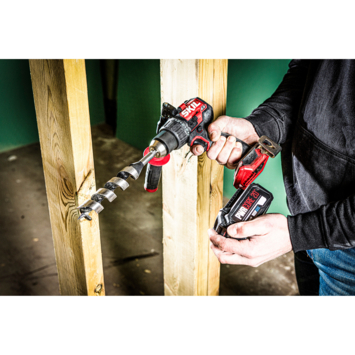 Skil 20V accuboormachine brushless (130Nm) 3080HC Incl. 2 accu's 2Ah + lader en koffer