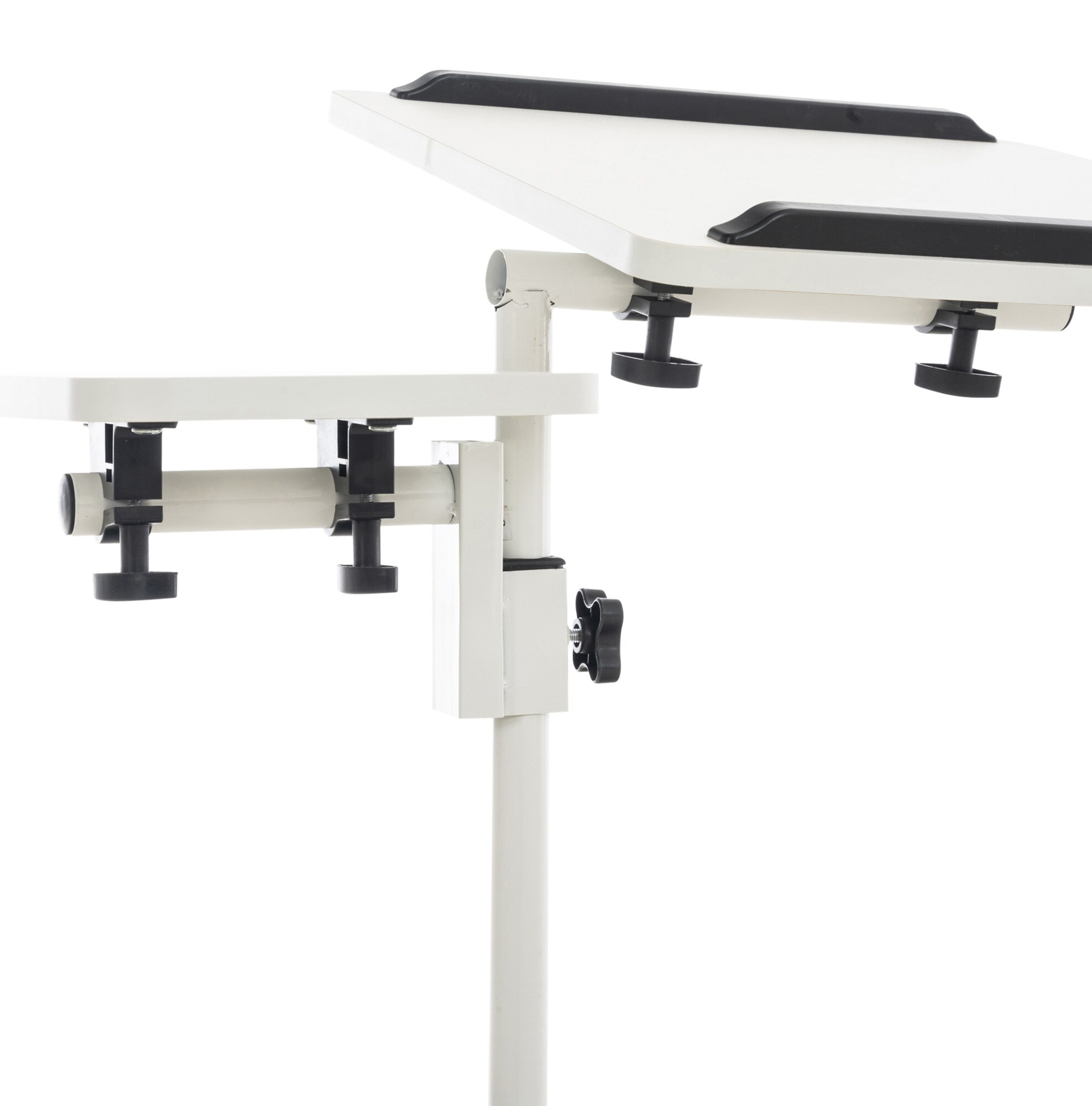 CLP Beistelltisch Liva I Neigbarer Betttisch Aus Metall I Laptoptisch Im Industrial Look