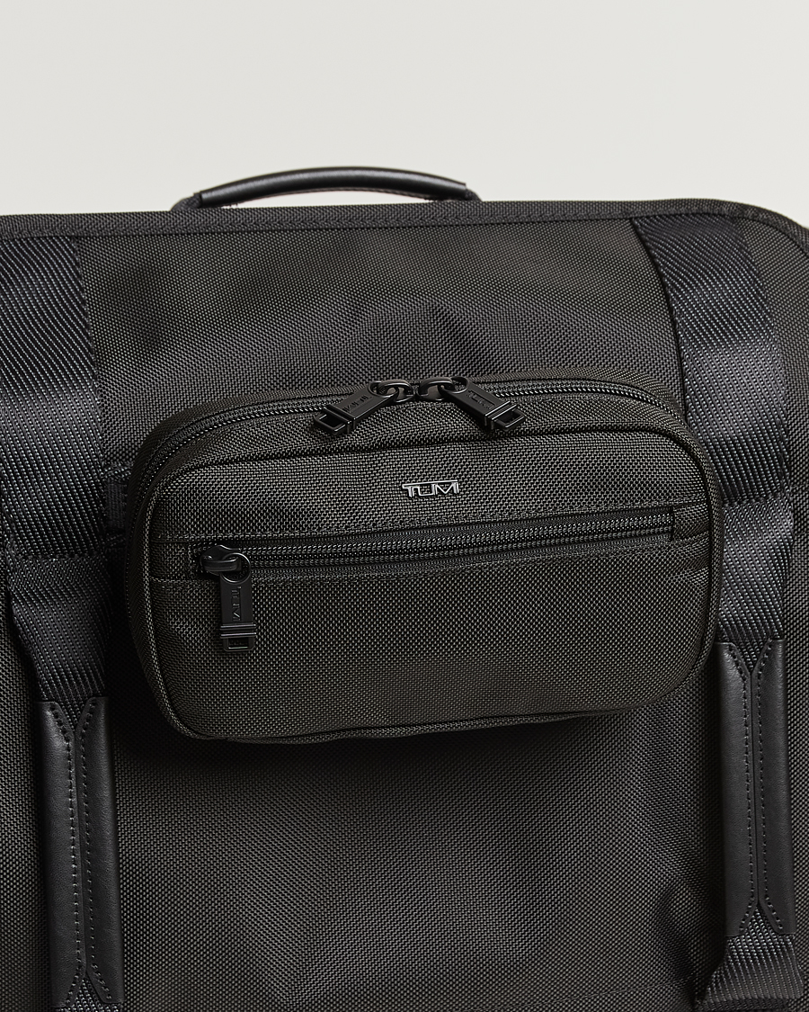 TUMI Zip-Around Case Black