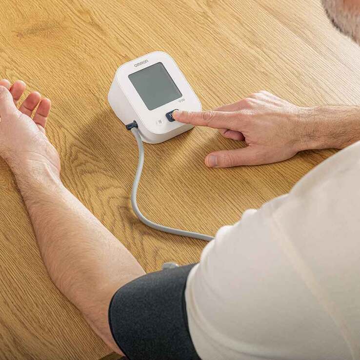 Omron M2 Comfort Oberarm Blutdruckmessgerät, 1 St
