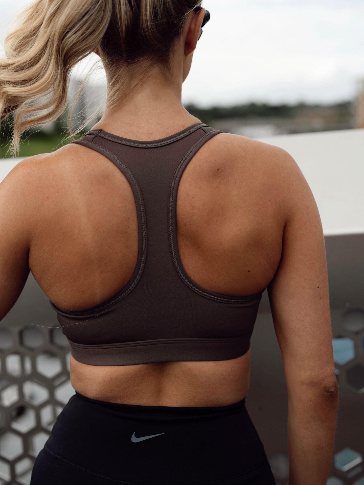 Swoosh Mid-Support Padded Sports Bra