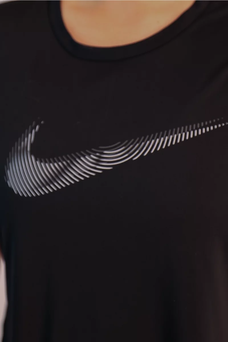Nike Dri-FIT Swoosh Damen T-Shirt