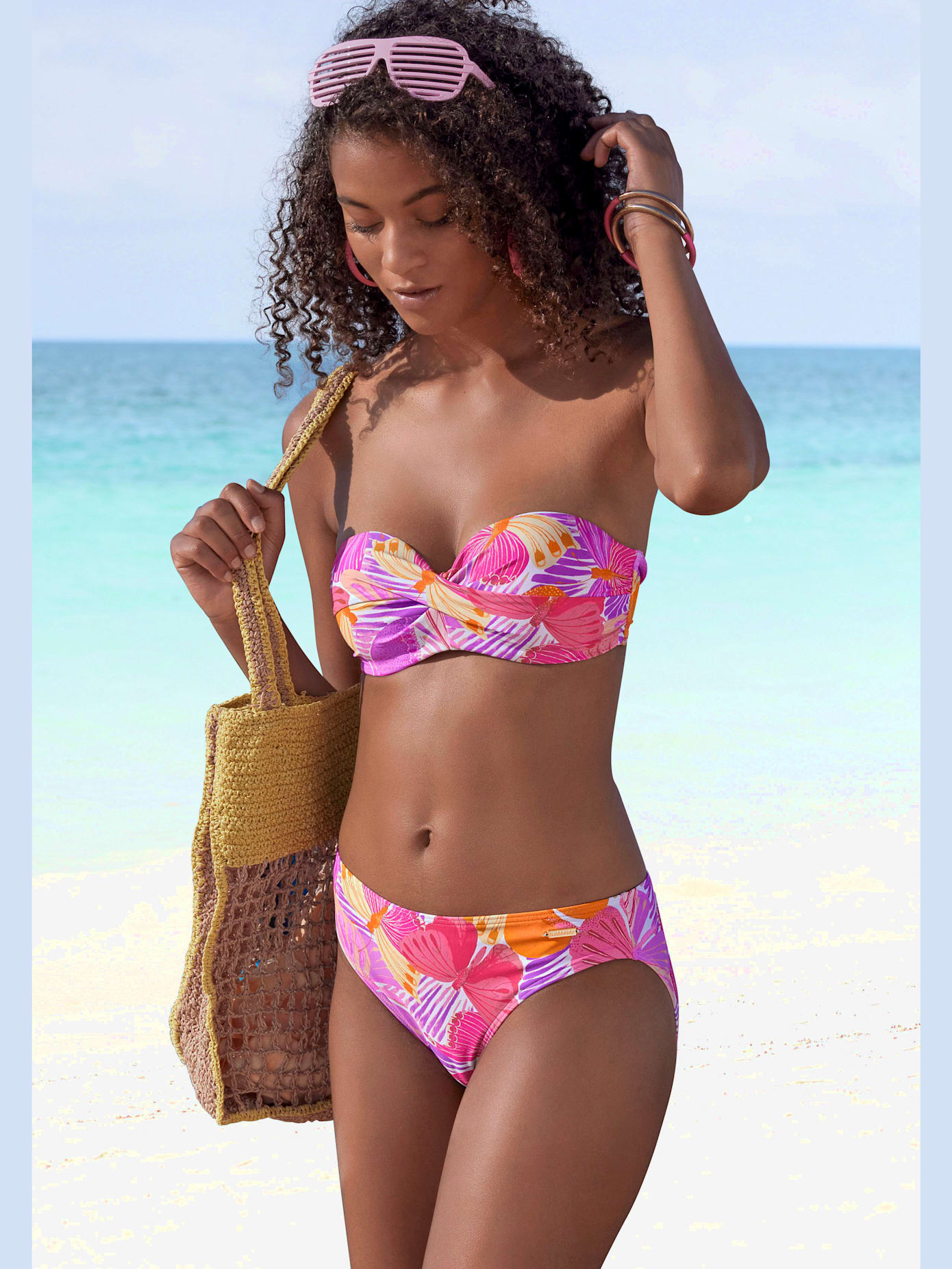 Haut de bikini bandeau à armatures effet de couleur différent pour chaque pièce