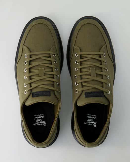 Dr. Martens Brookline 6 Eye Schnürschuhe in Grün