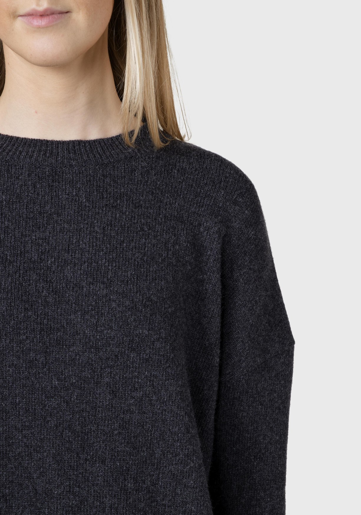 Klitmøller Collective Strickkleid Thea Anthracite