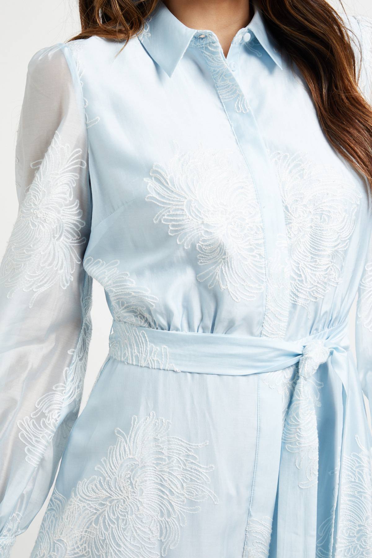 Wallis Robe Chemise Midi En Organza Brodé