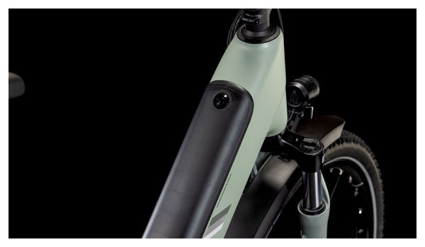 VTC Électrique Cube Nuride Hybrid Performance 625 Allroad Easy Entry Shimano Cues 9V 625 Wh 29'' Gris Vert Swamp 2025