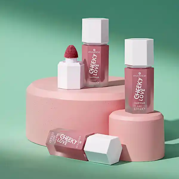 CHEEKY LOVE liquid blush 01 make me blush