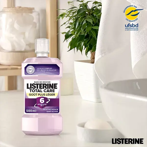 Listerine Bain de Bouche Total Care Goût Plus Léger Menthe Douce 500ml