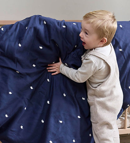 Filibabba Senget?j - Baby - Midnight/Broderet Hvalen Christian