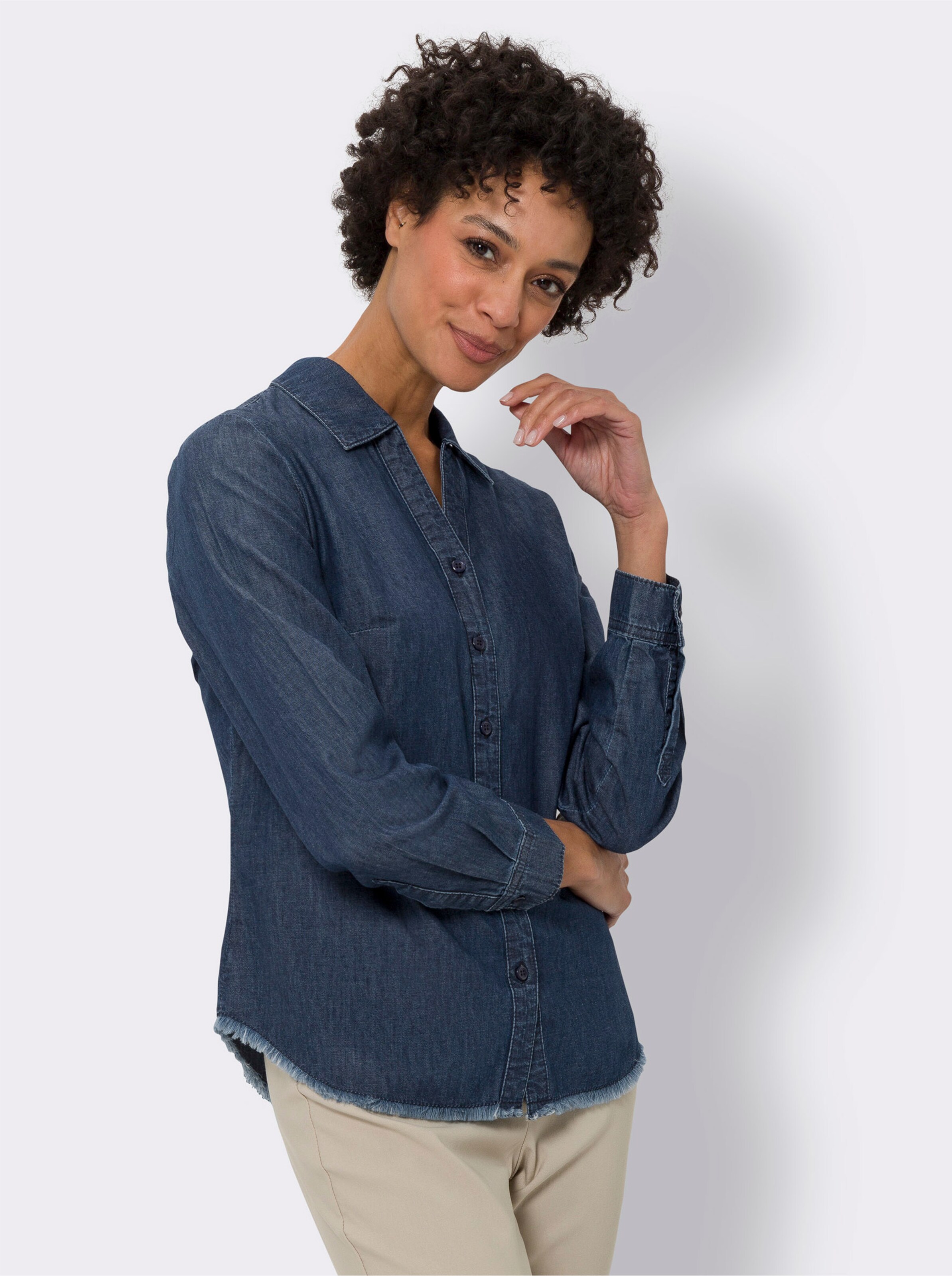 Jeansbluse mit Fransen am Saum