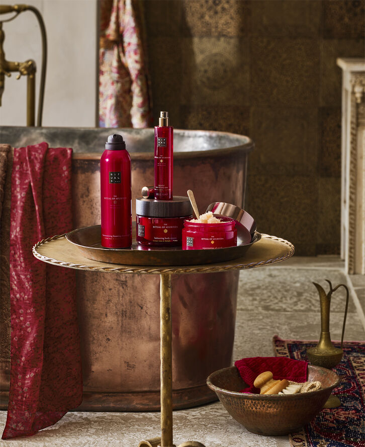 Rituals The Ritual of Ayurveda Body Scrub