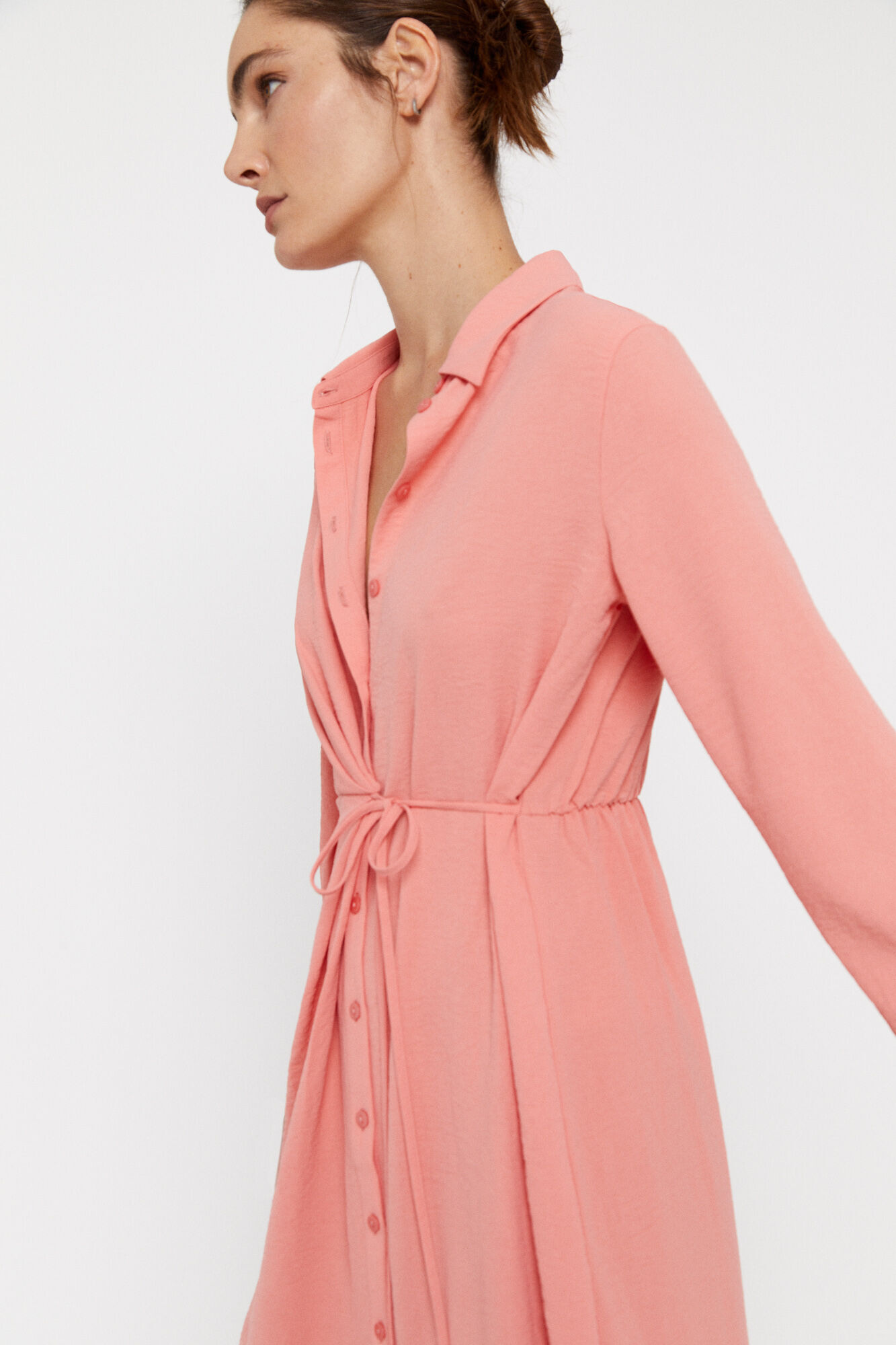 Vestido midi cruzado - Coral