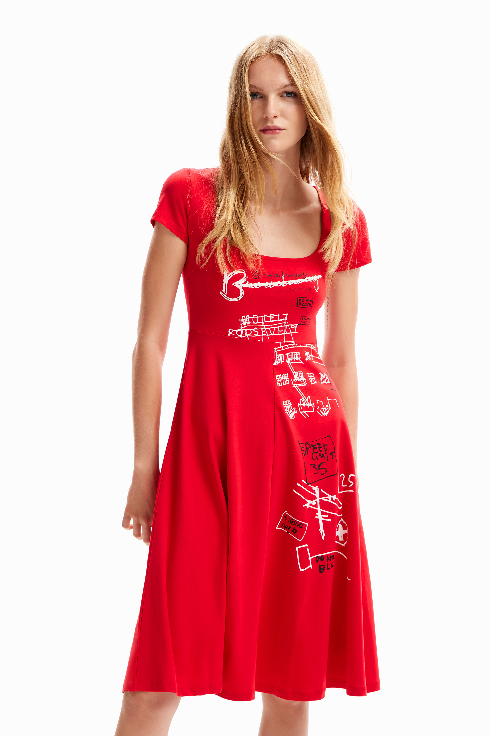Robe courte arty