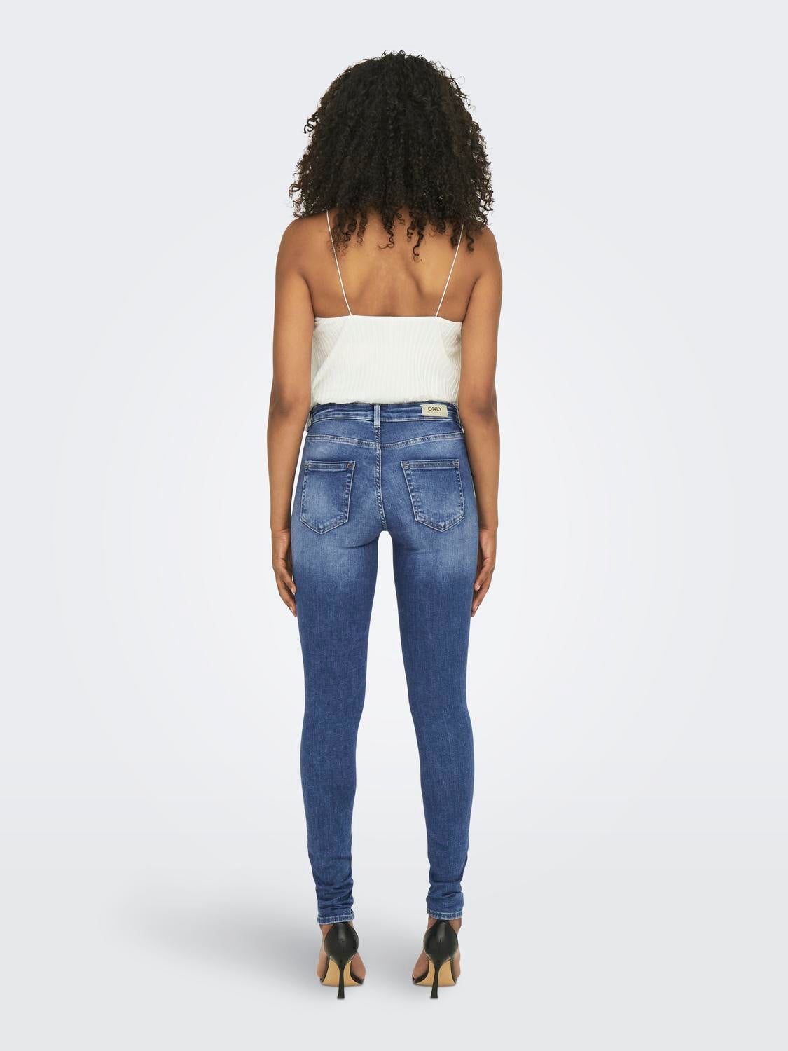 ONLBLUSH Mittlere Taille Skinny Fit Jeans Medium Blue Denim