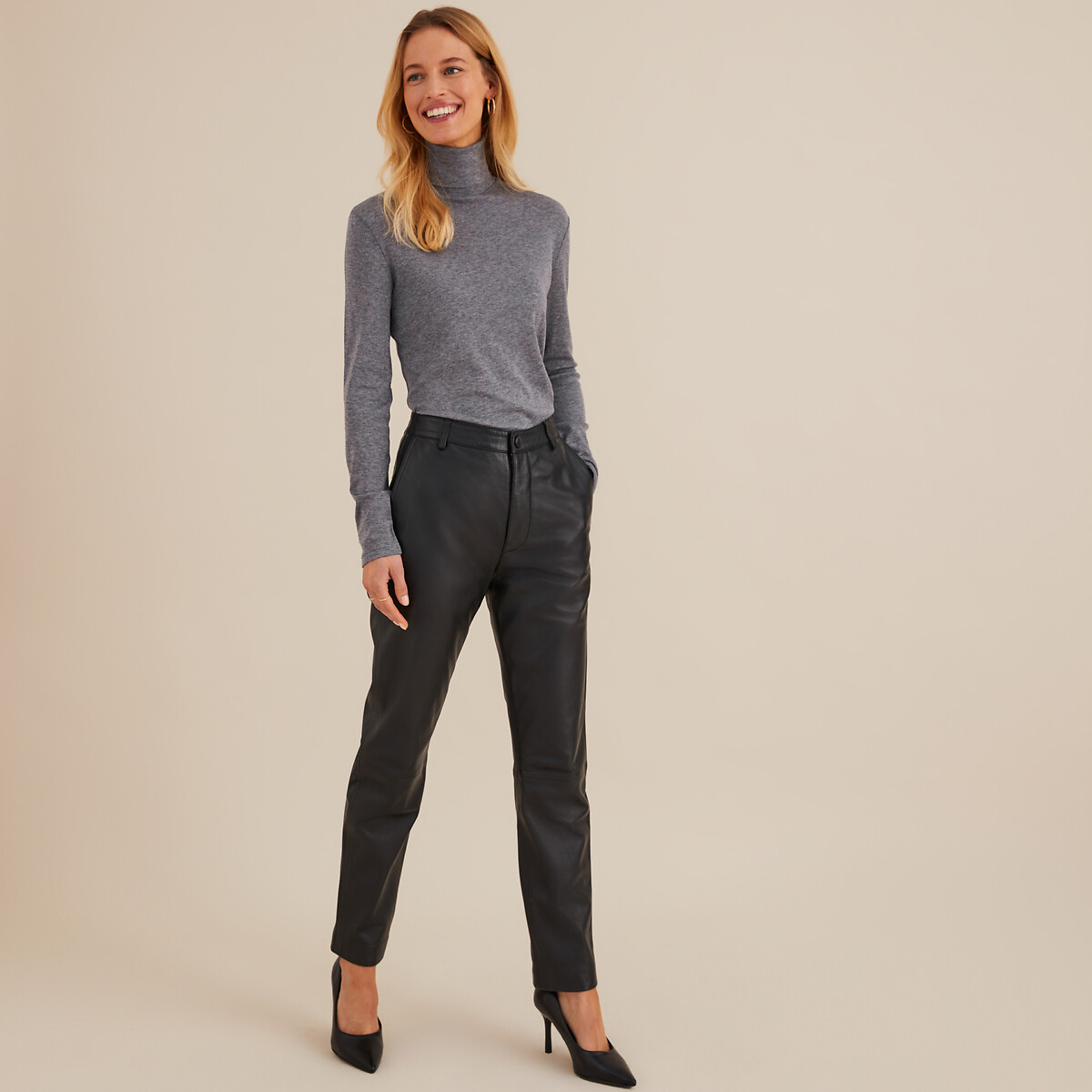 ANNE WEYBURN<br>Camiseta com gola alta e mangas compridas