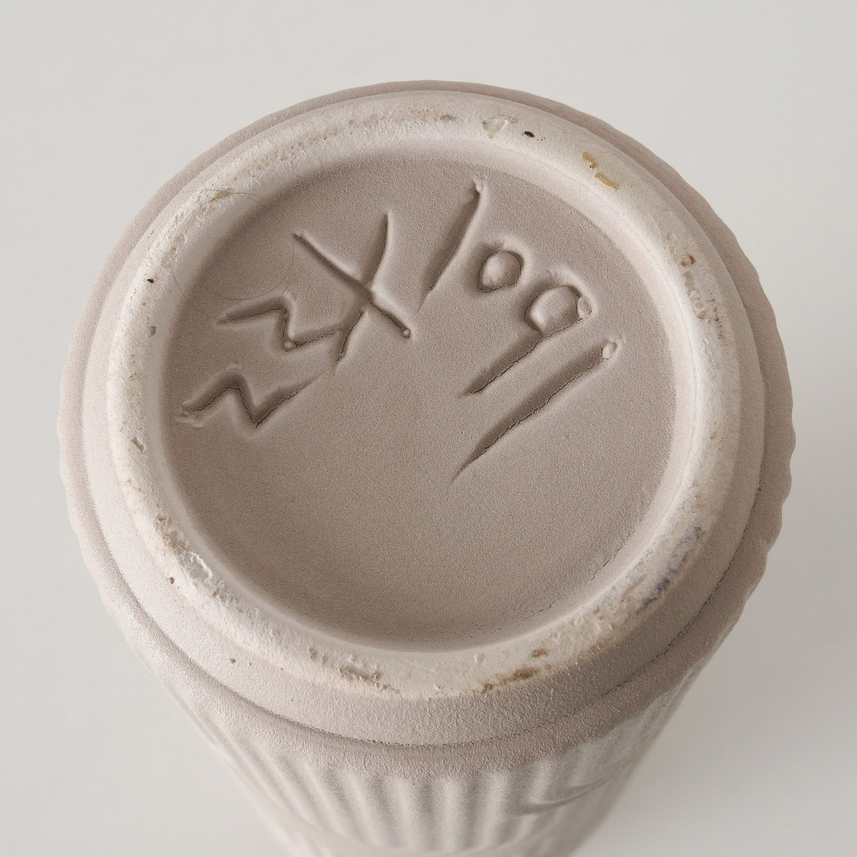Vase - braun oder beige - sortiert - Steingut