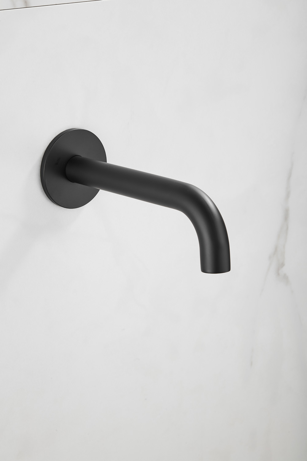 Saniclear Plus baduitloop 20cm zwart mat