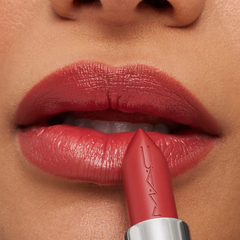 MAC Macximal Sleek Satin Lipstick 3 gr. - Brick-O-La
