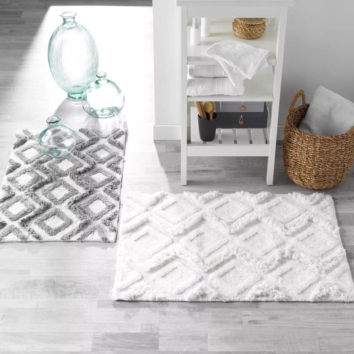 Tapis de bain (80 cm) Ikatis Gris