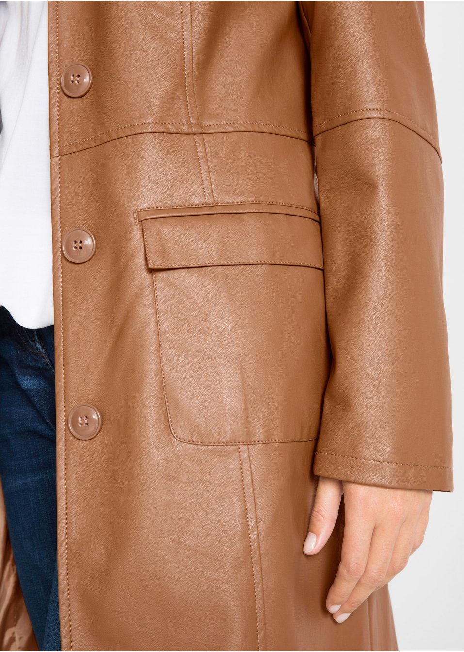 Manteau avec revers, cintré