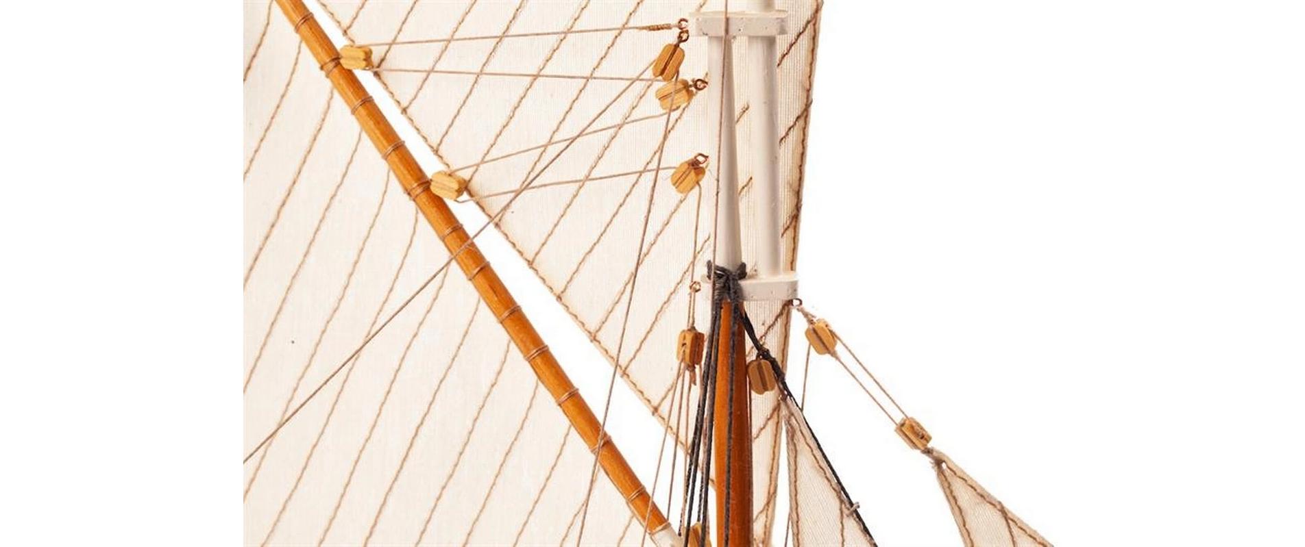 Bausatz Henriette Marie 1:50, 440 mmDetaillierter Schiffsmodellbausatz