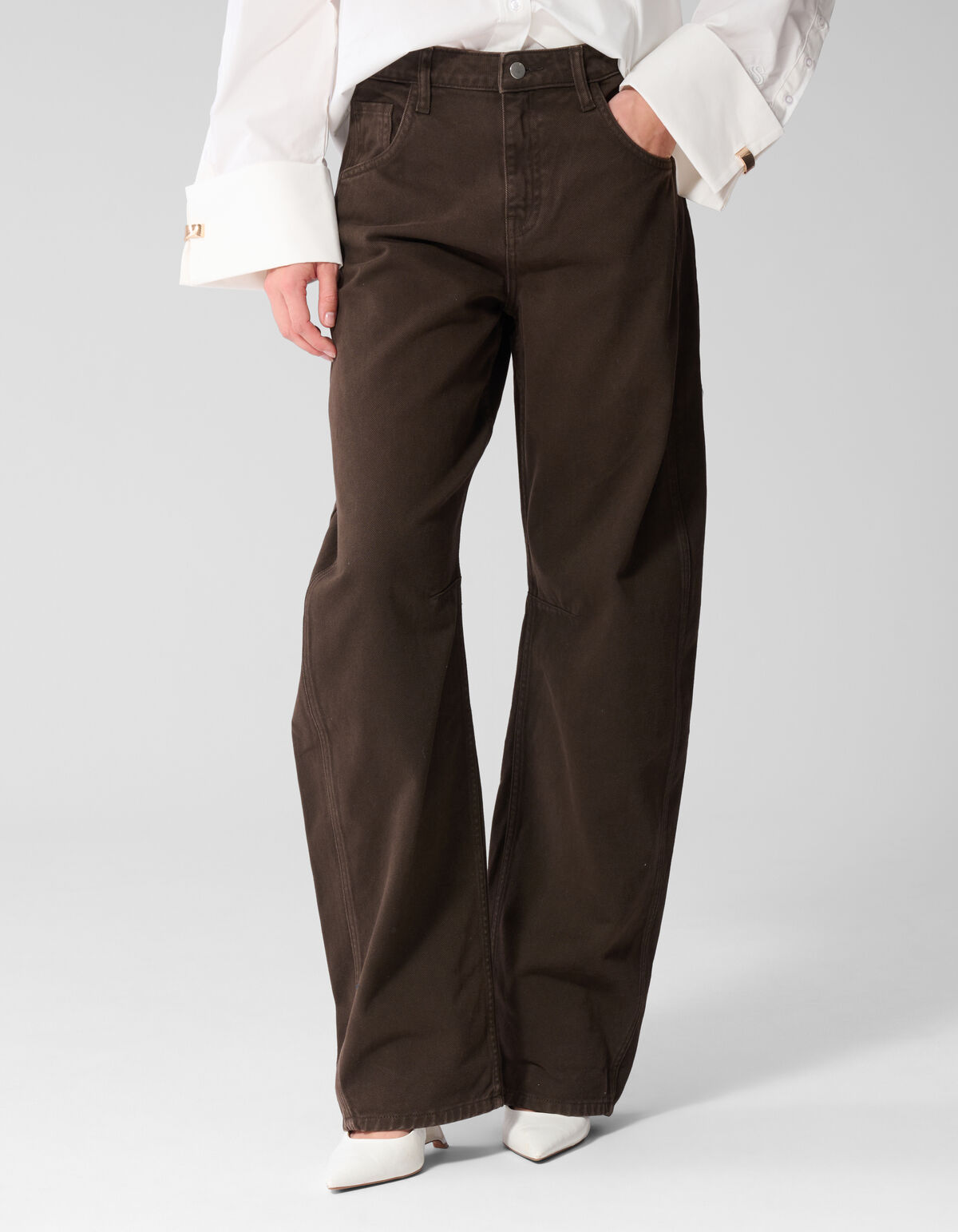 Clean Barrel Fit Jeans Bruin