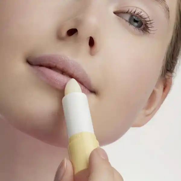 Lip care Hydra oil core balm