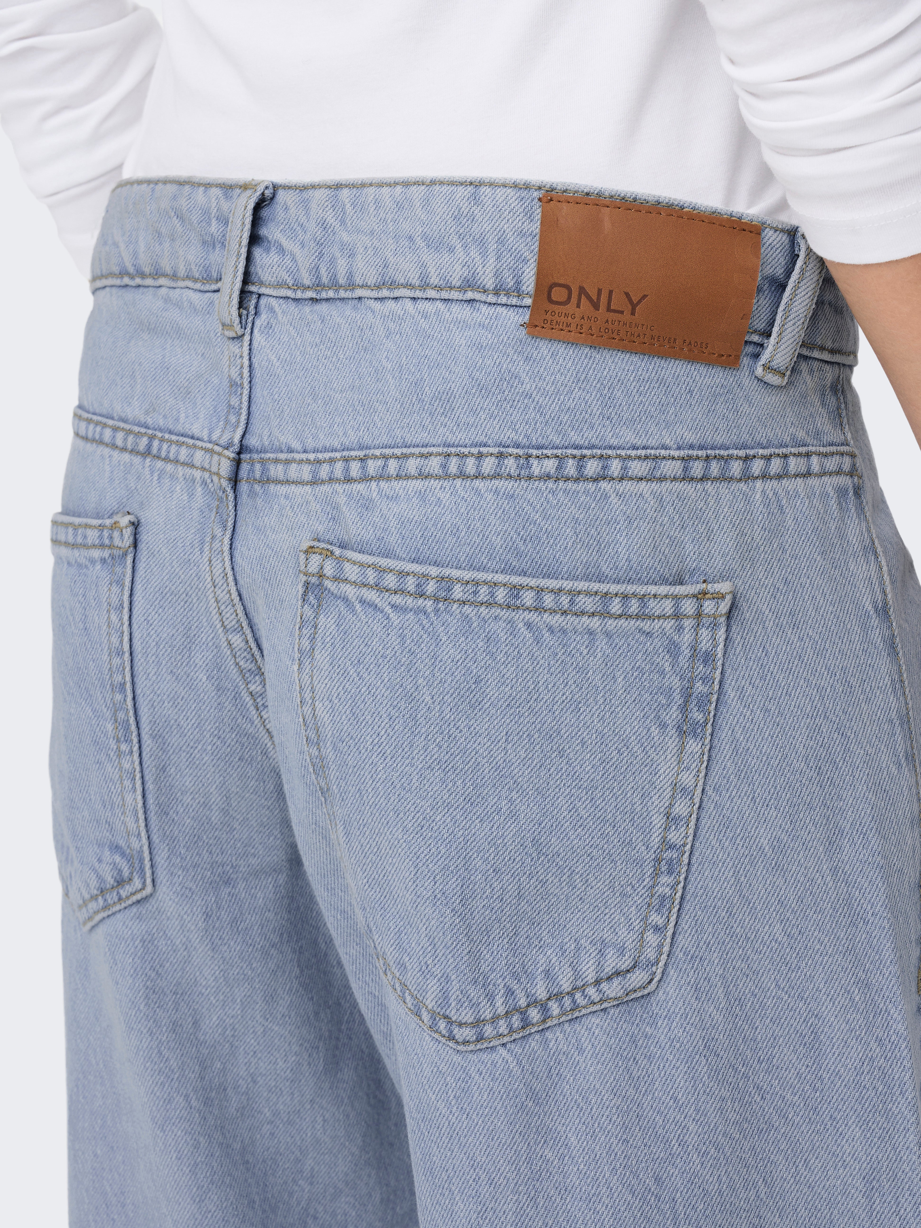 ONLKANE Niedrige Taille Weiter Beinschnitt Jeans Light Blue Denim