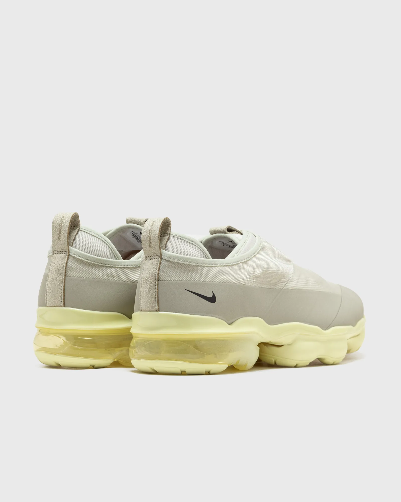 Nike AIR VAPORMAX MOC ROAM 'Light Stone'