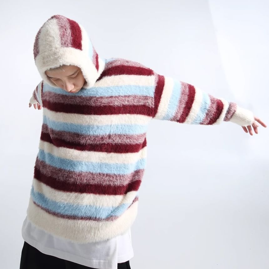 Zoslane - Kleurblok Fluffy gebreide hoodie
