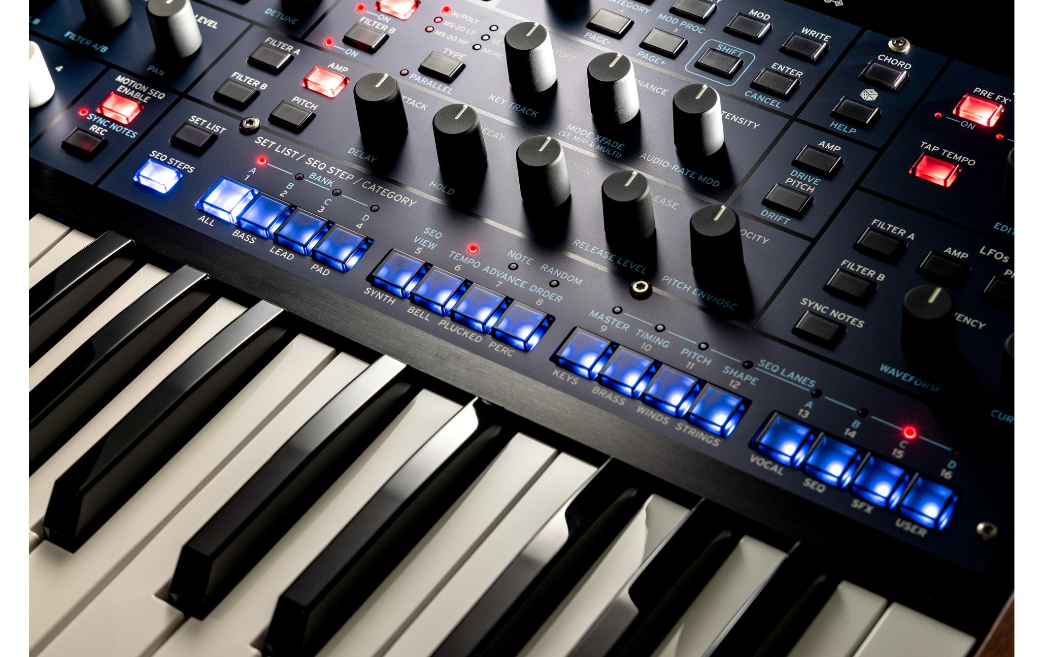 Synthesizer multi/poly<br>Analog Modeling Synthesizer