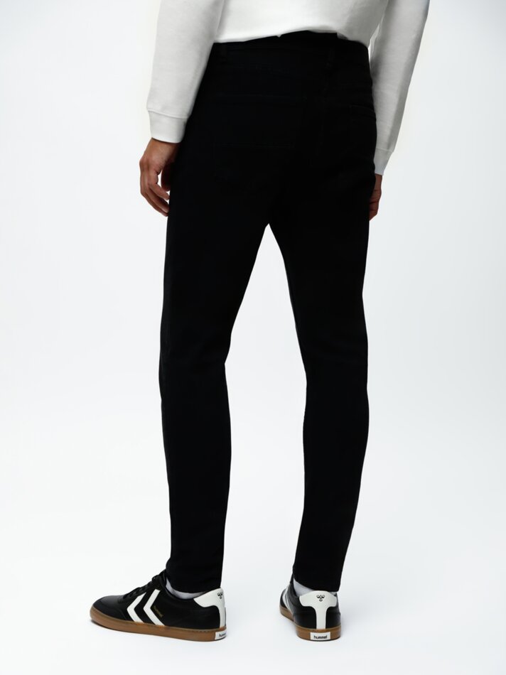 Calça jeans skinny - preta