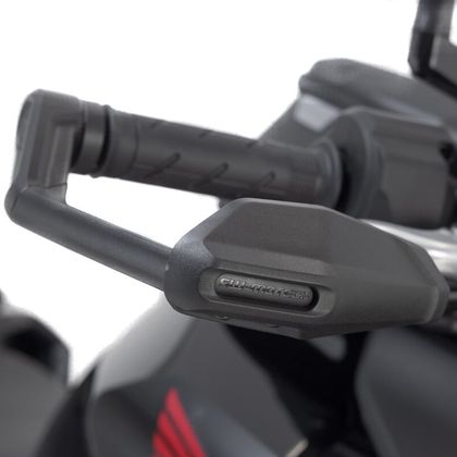 Protection levier SW-MOTECH NOIR AVEC DEFLECTEUR - Noir